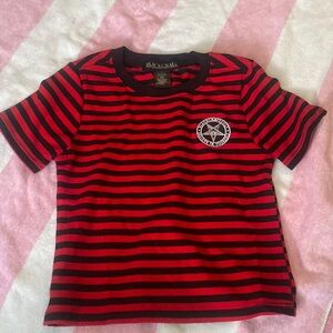 NWOT Sz XS red/black striped crop